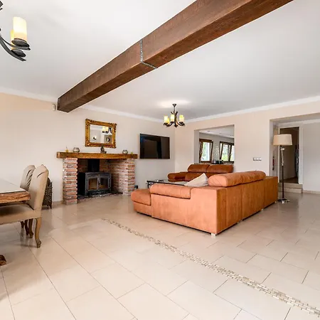 Mariposa Villa Nerja