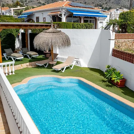 Mariposa Villa *