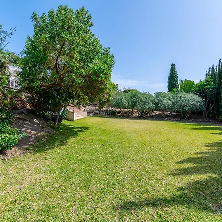 Villa Mariposa *